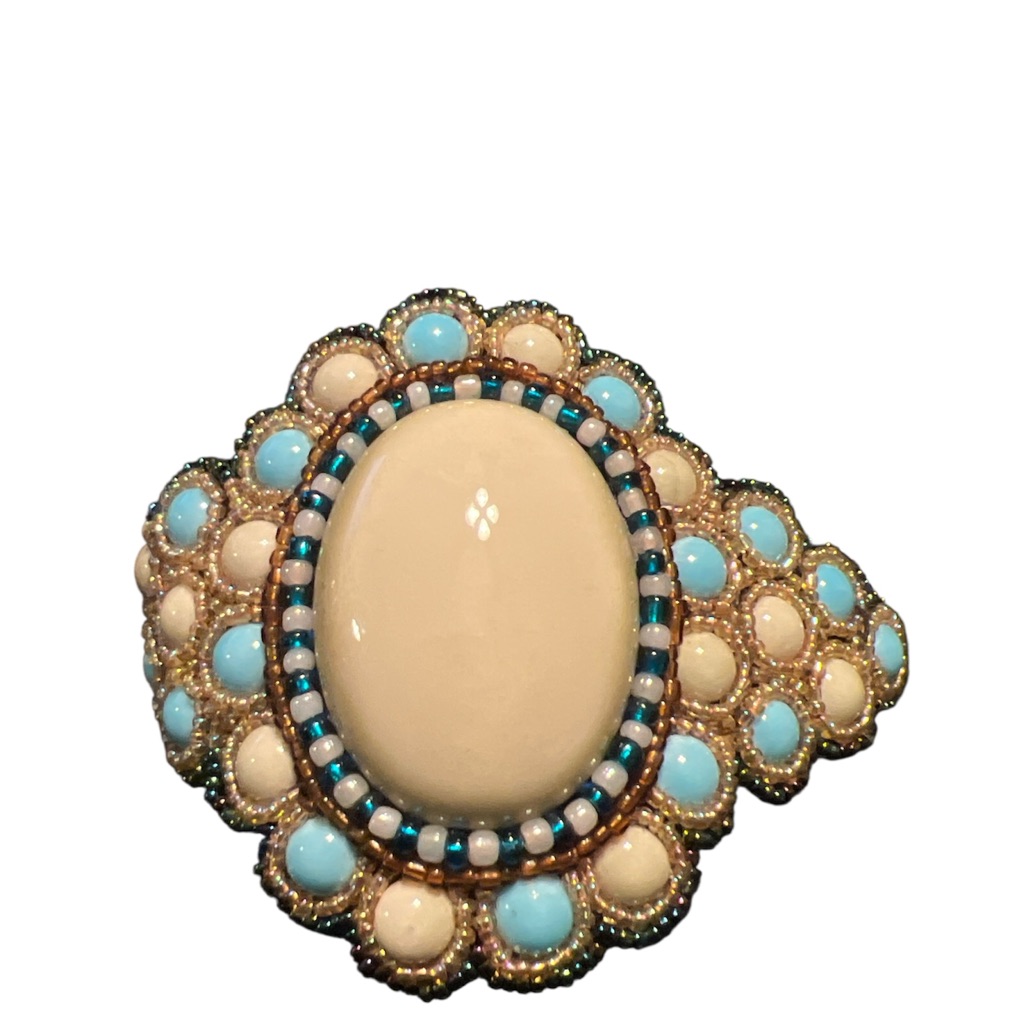 Cara New York Elegant Beaded Cream And Blue Bracelet